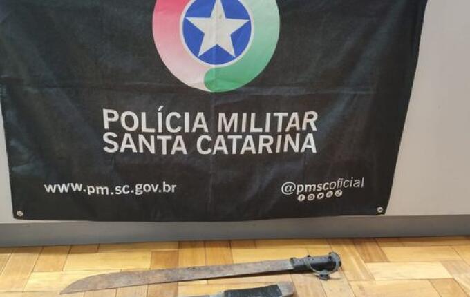 Homem é preso por tentar matar ex-companheira com faca em Dionísio Cerqueira