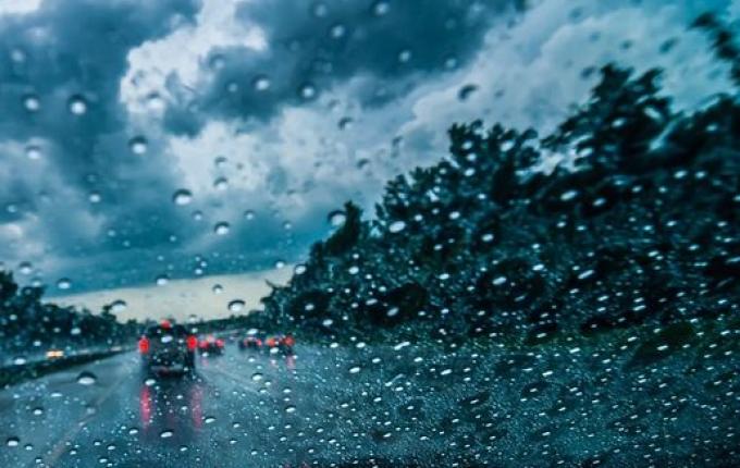 Cidades de SC podem ter rajadas de vento de 110km/h, alerta Defesa Civil