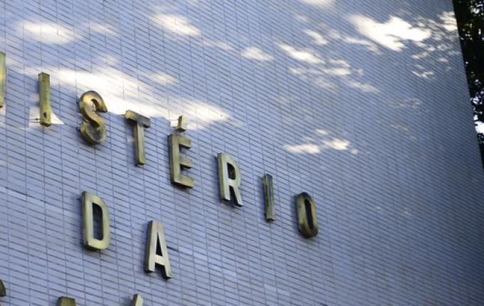 Agentes da saúde têm reajuste no salário viabilizado pelo Ministério