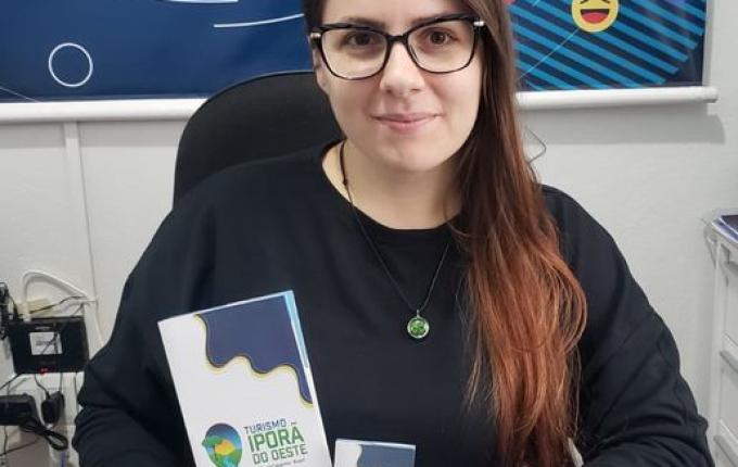 Iporã do Oeste lança folder com atrações e rotas turísticas do município