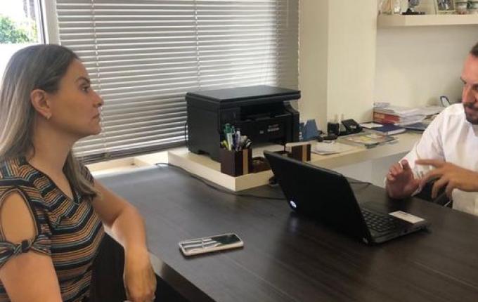 Prefeito de Dionísio Cerqueira anuncia redução de salários de prefeito, vice e comissionados