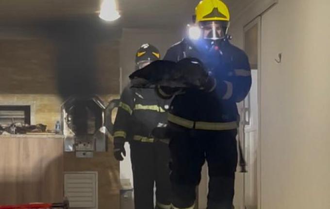 Princípio de incêndio em forno mobiliza bombeiros em SMOeste