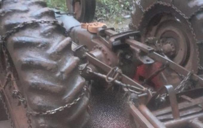 Homem morre após ter corpo esmagado por trator no Oeste de Santa Catarina