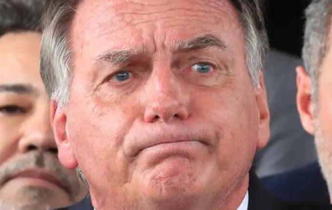 Bolsonaro diz que “não se alegra” com sanções de Trump e volta a defender anistia