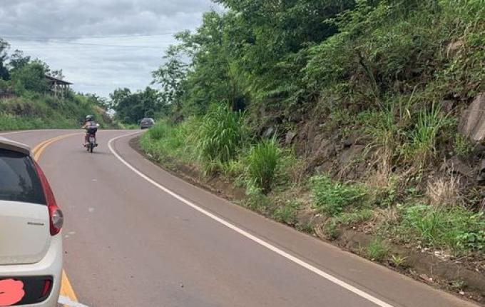 Duas pessoas ficam feridas em capotamento na SC-386, em Mondaí