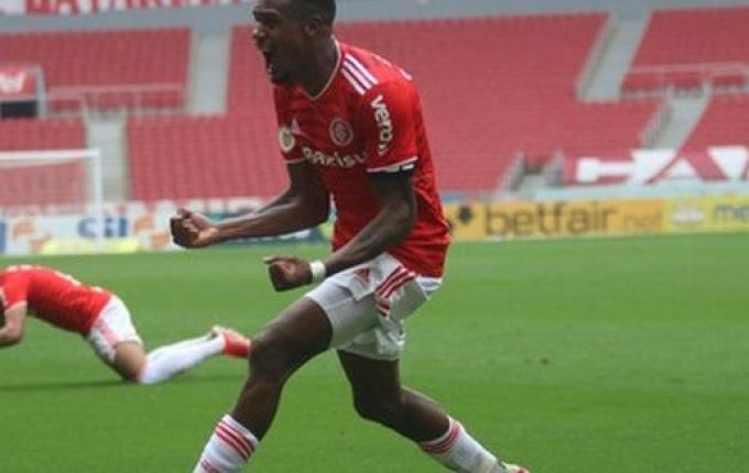 Inter vence o Fortaleza e sobe na tabela do Brasileirão