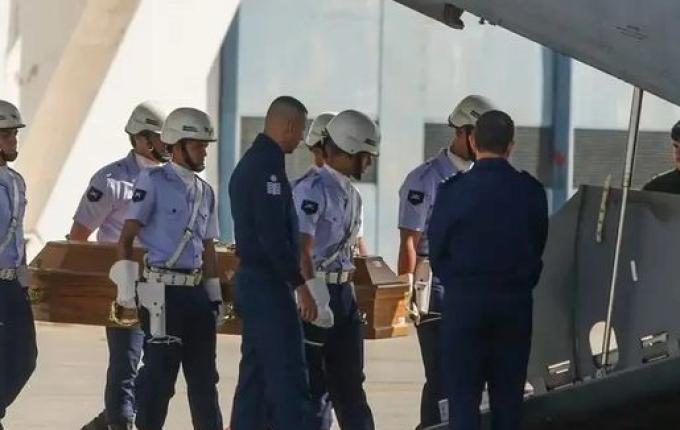 IML já identificou corpos de 60 das 62 vítimas do acidente da Voepass