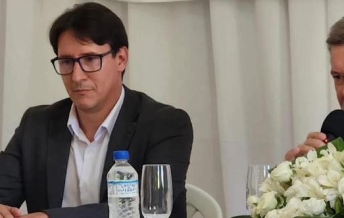 Prefeito de Barra do Guarita é eleito presidente da Amuceleiro