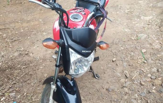 Embriagado e sem CNH, motociclista foge de abordagem, é perseguido e preso pela PMRv