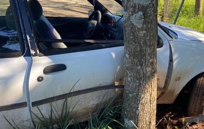 Mulher sofre lesões em saída de pista no interior de Itapiranga