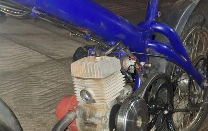 PM apreende três ciclomotores irregulares em SMO após reclamações de perturbação