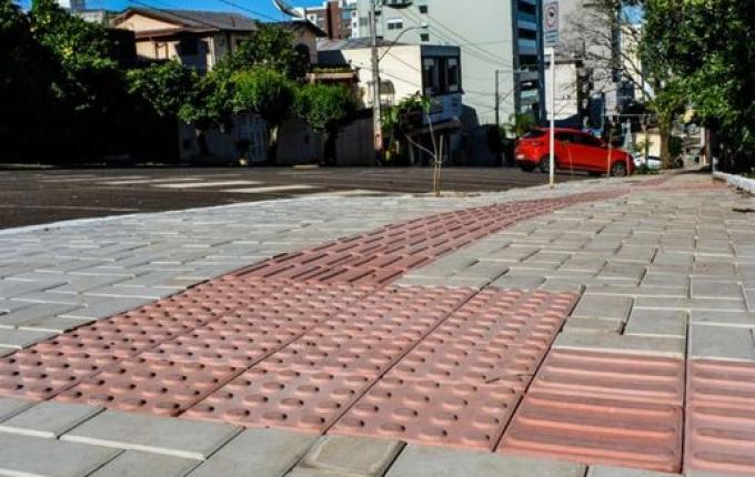 Mais de 200 famílias já solicitaram ajuda na construção de calçadas em SMOeste