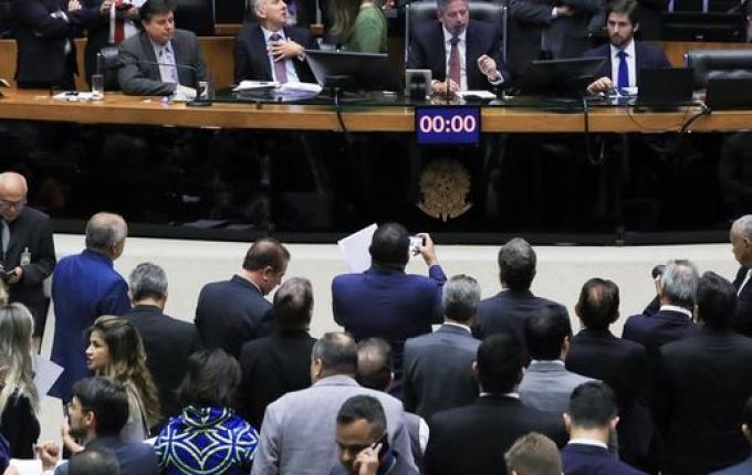 Governo Lula bate recorde de emendas para SC na semana da reforma tributária