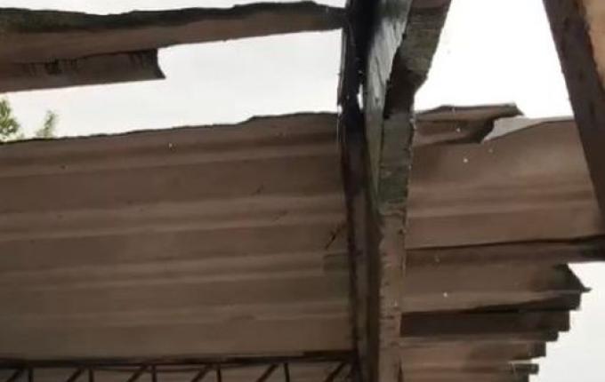 Vereador de Itapiranga relata problemas de manutenção em locais públicos