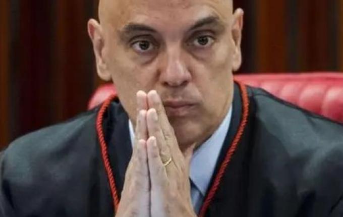 Moraes retira sigilo de decisão sobre ação contra empresários