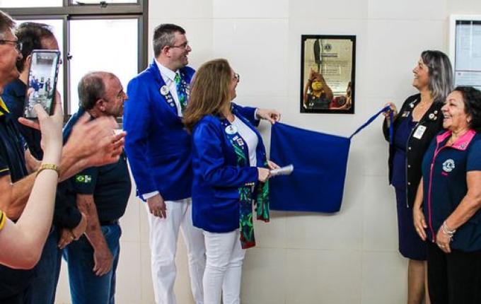 Clubes de Lions de São Miguel entregam equipamentos para Hospital Regional