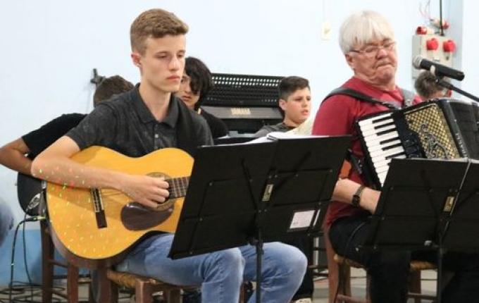 Iniciada apresentações da "Semana Cultural" em São José do Cedro