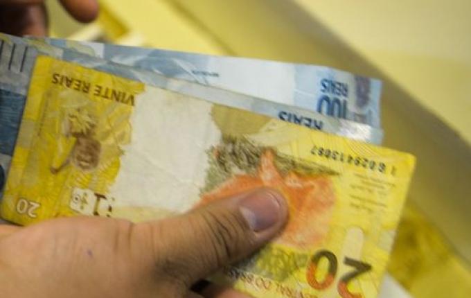 Brasileiros esquecem quase R$ 2 bilhões em grupos de consórcio, diz Banco Central