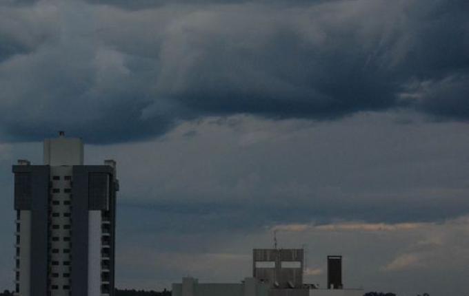 Defesa Civil alerta para chuva com possibilidade de temporais isolados