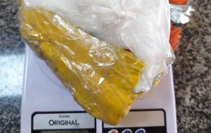 Ação conjunta PRF e PMRv localiza cocaína escondida em sutiã de passageira