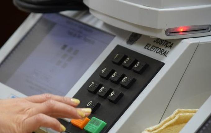 Pode beber em Santa Catarina no dia das Eleições 2022? Entenda a decisão