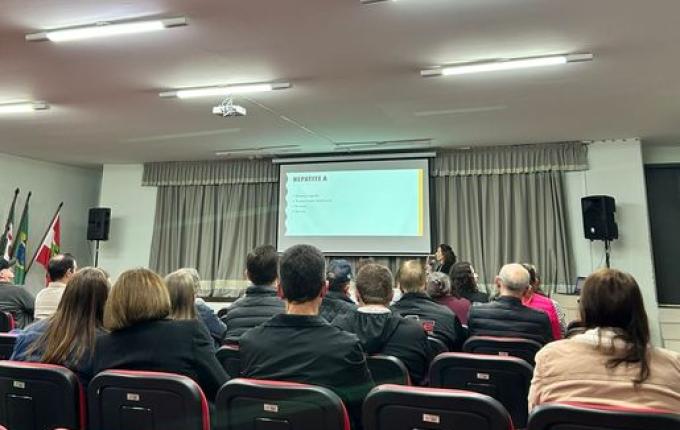 Palestra em SMO reforça prevenção e cuidado humanizado com hepatites virais