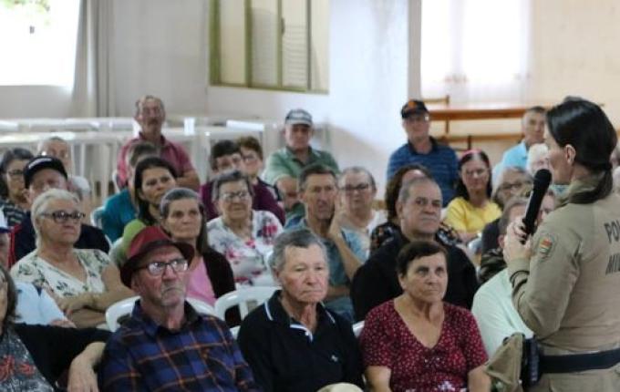 Palestra: Promovendo o Respeito e a Segurança ao idoso é realizada em Palma Sola