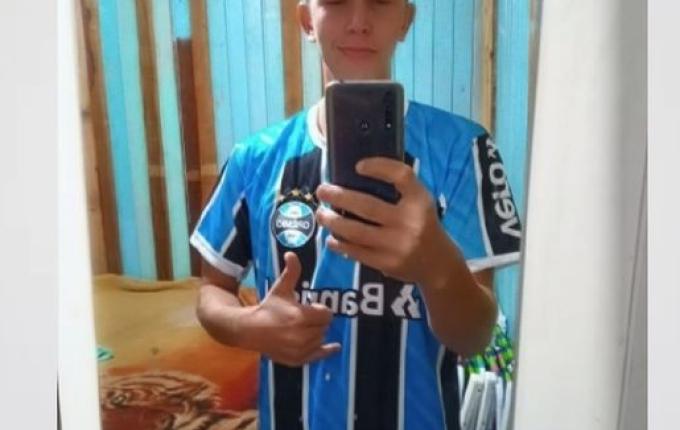 Identificado jovem que morreu ao cair em silo de ração em Mondaí