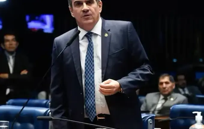 Em mensagens, Vorcaro celebra emenda de Ciro Nogueira que favorecia o Master