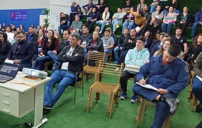 Comissão da Faismo 2022 promove reunião com expositores