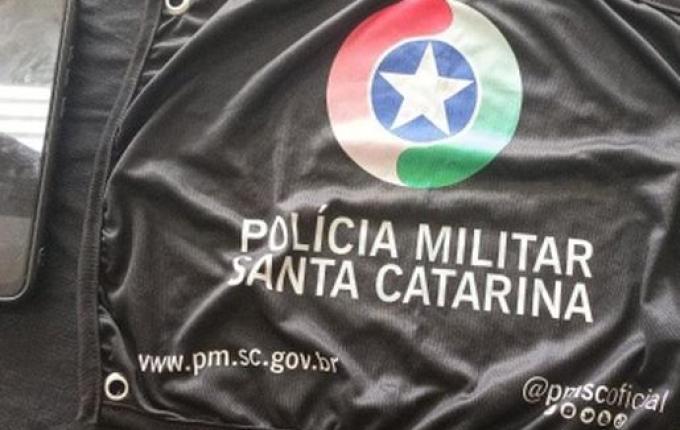 Secretário de Saúde de Santa Helena é flagrado com munições em veículo oficial