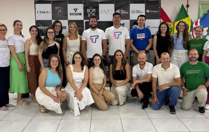 "Talks Raízes" reúne empreendedores em Guaraciaba e fortalece cenário de inovação