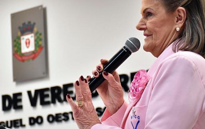 Rede Feminina de Combate ao Câncer é homenageada pelos 40 anos de atuação em SMO