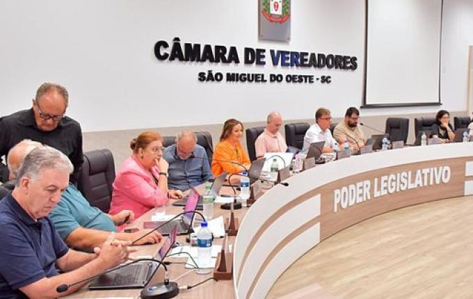 Vereadores rejeitam compra de imóvel para Procon em São Miguel do Oeste