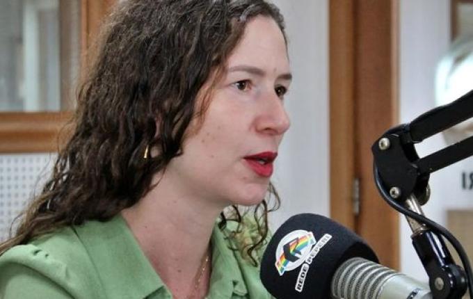 Secretária afirma que busca por hospitais é para desafogar filas de espera