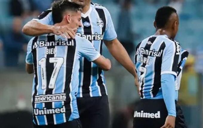 Com gol de Biel, Grêmio vence o Londrina na Arena e se mantém no G-4