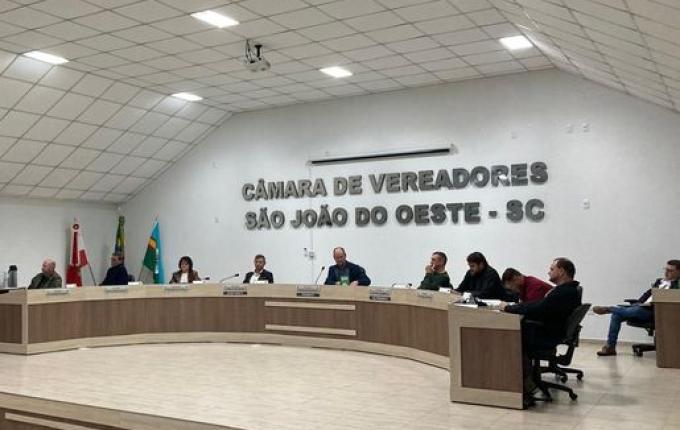 São João do Oeste reajusta salário de conselheiros tutelares