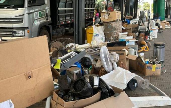 Campanha de coleta de lixo eletrônico, vidros e especiais supera expectativas em Iporã