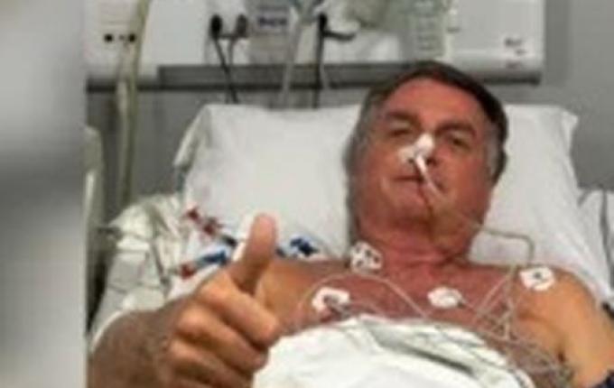 Cirurgia deste domingo é a mais longa feita por Bolsonaro desde 2018