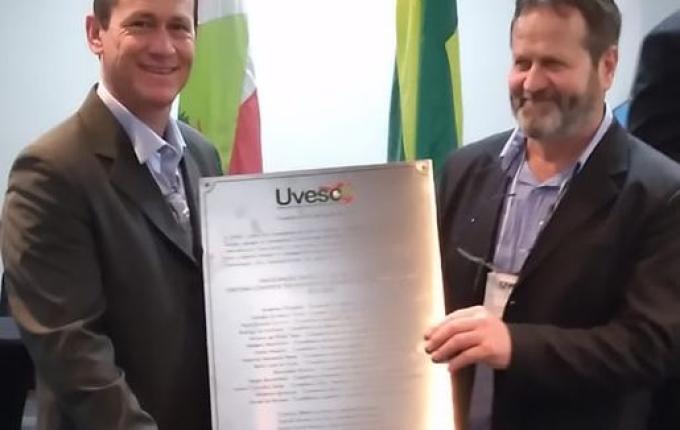 Vereadores de Bandeirante participam de seminário da UVESC