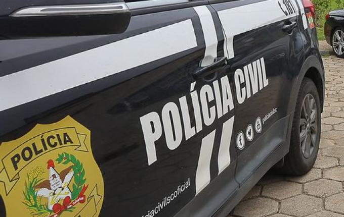 Homem condenado a mais de 30 anos por estupro de vulnerável é preso em Mondaí