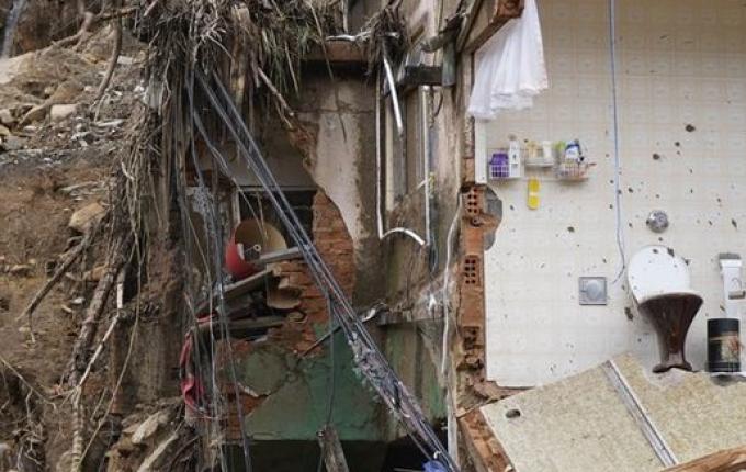 Mortes em Petrópolis chegam a 176, e catástrofe é a maior da história da cidade