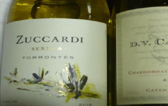 PF deflagra operação contra grupos que vendiam vinhos pela internet