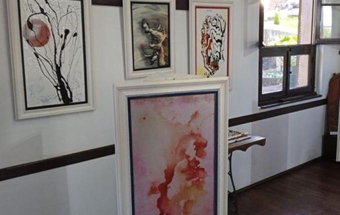 Museu de Itapiranga lança exposição em homenagem a artista local