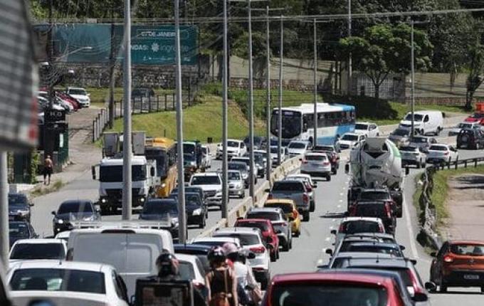 Santa Catarina divulga calendário de pagamento do IPVA 2025