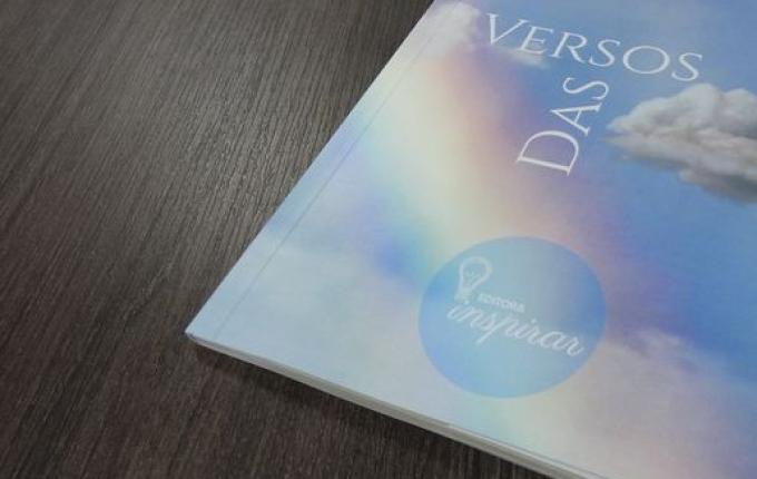 Escritor de São Miguel do Oeste lança livro “Versos das Nuvens”