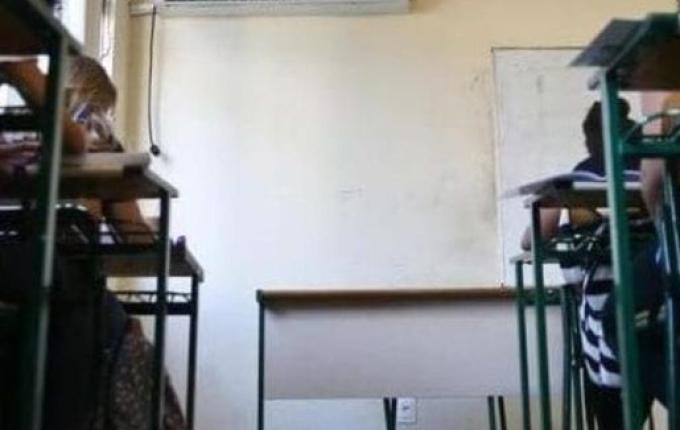 Alesc debate sobre distribuição de Bíblia Sagrada em escolas públicas e privadas de SC