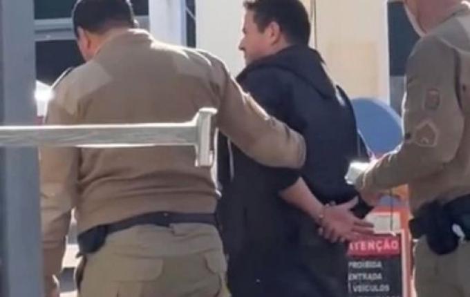 Suspeito de matar criança de dois anos em Treze Tílias se entrega a polícia