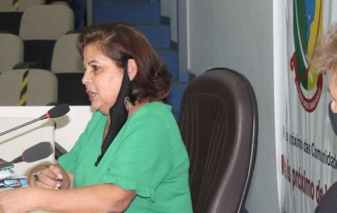 Presidente da Câmara de Itapiranga projeta investimentos na sede do legislativo