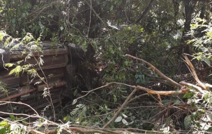 Veículo com placas de Guaraciaba se envolve em acidente na BR-282